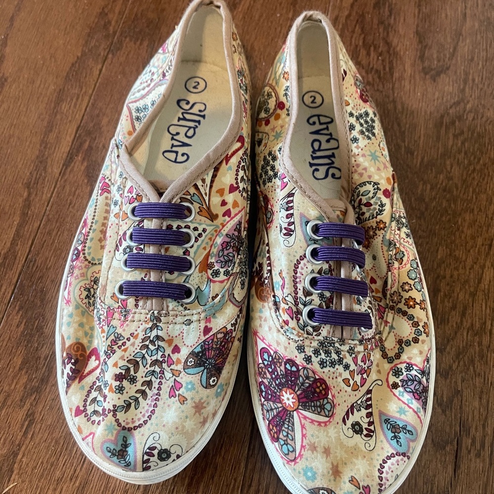 Girls size 2. Evans brand